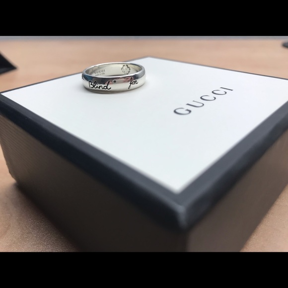 Gucci ring
